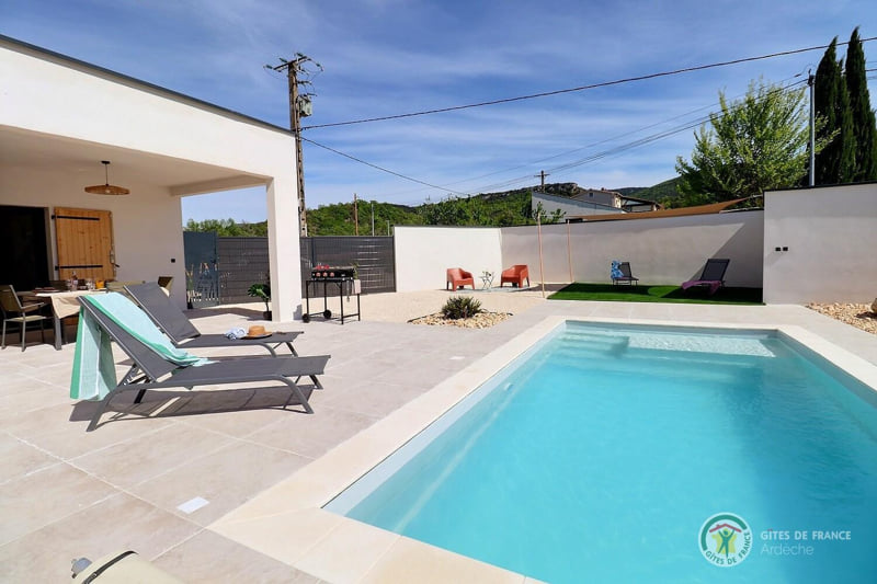 Gite-l-Ultime-Piscine-Privee