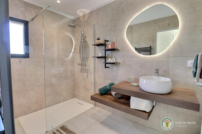 Location-4-personnes-Salle-de-bain